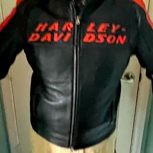 Harley Davidson authentic jacket.Unisex